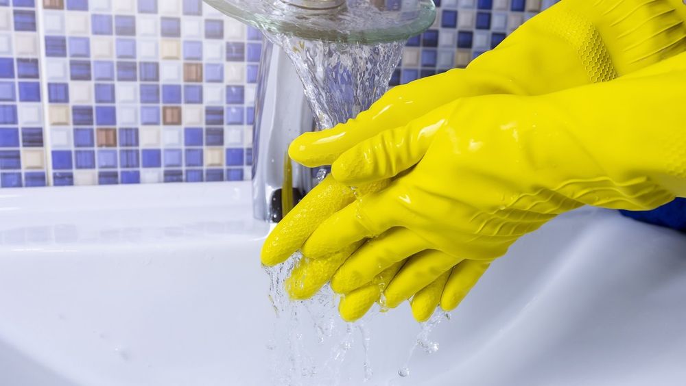 Use Rubber Gloves to Open Jars