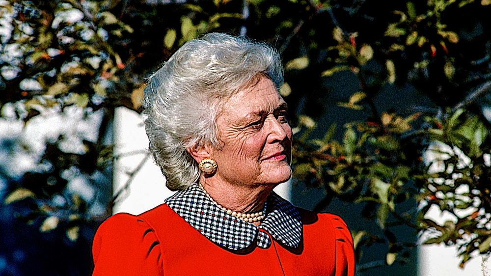 <span>13. </span>Barbara Bush